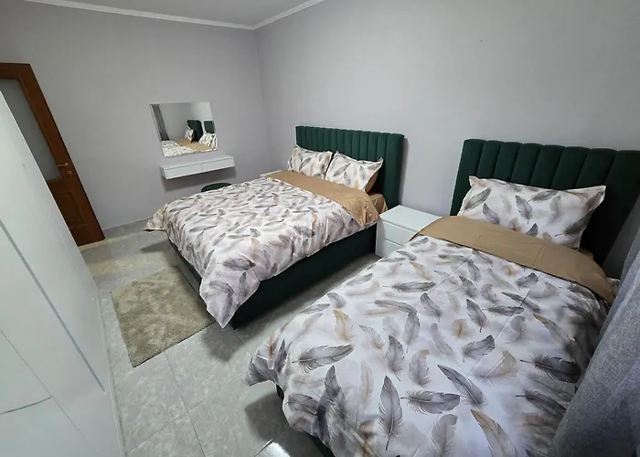 Siar Ali Demi * Tirana